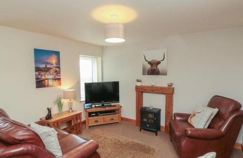 Hawsker House | Milton Cottage