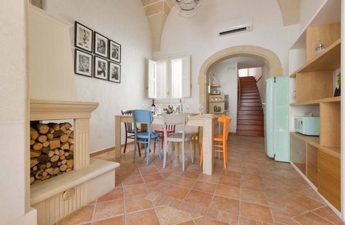Lecce Historic Center House | Mimì Maison by BarbarHouse
