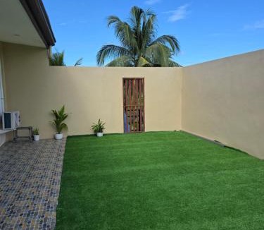 Looc Hotel | Mimi's Inn