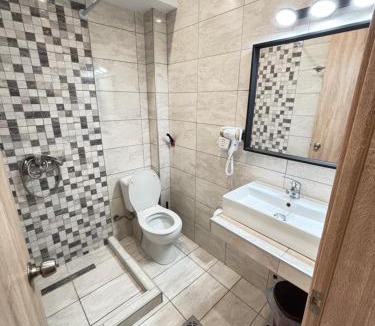Ladadika House | Minas Luxury Studios