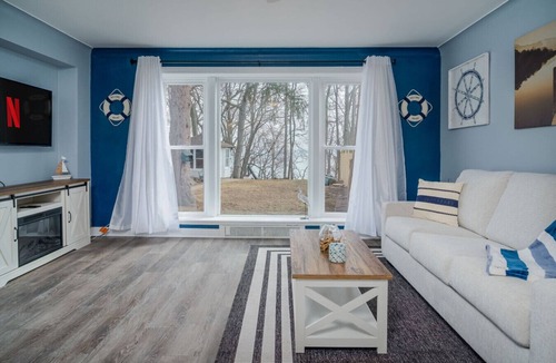 Fox Lake Cottage | Mineola Extended-Stay Furnished 30-Day+ Cottage