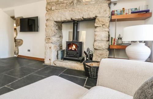 Troon House | Miner's Rest