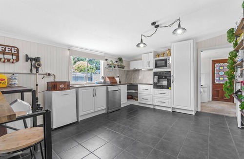 Ararat House | Miners Cottage on Barkly – Ararat