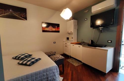 Fontanafredda House | Mini appartamento con giardino