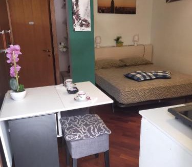 Fontanafredda House | Mini appartamento con giardino
