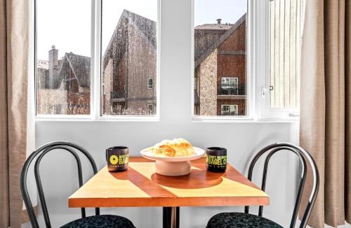 Canmore Apartment | Mini Getaway with Mountain Views Near Banff
