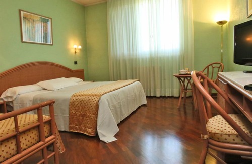 Bugia Hotel | Mini Hotel Le Ville