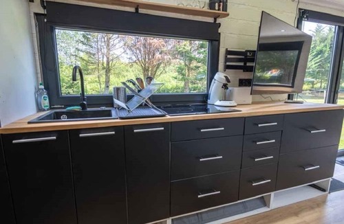 Pontault-Combault House | Mini Maison Tiny House 6 Pers sur Jardin de 3800m2 Avec Jacuzzi