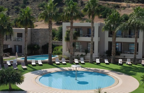 Malia Apartment | Mini Villa with Pool View