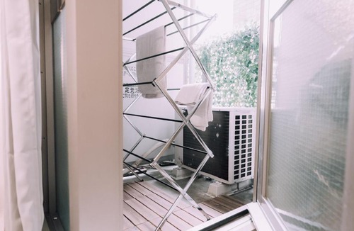 Minami Apartment | Minimalist Loft Namba Compact Studio with a 24-hour Gym MA602