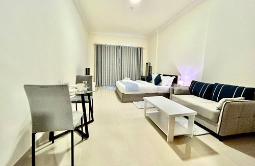 Jumeirah Village Apartment | Minimalist Studio