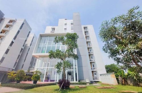 Tangerang Apartment | Minimalistic Studio (No Kitchen) Apartment Aeropolis Residence By Travelio
