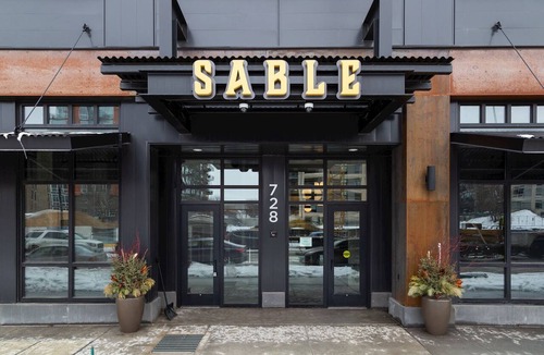 Warehouse District Apartment | MINNeSTAY* Sable 401 - Studio | North Loop | Target Center