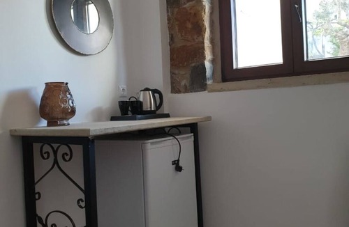 Agriles Apartment | Minos Country Living Hannah Maria Suite