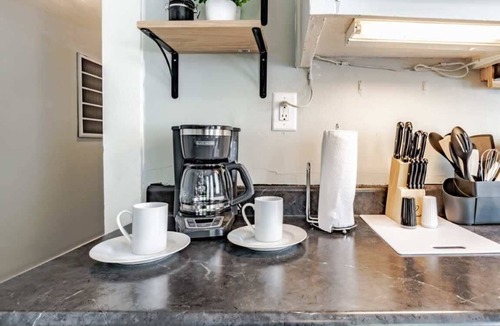 Mobile Apartment | Mins from Downtown & Dining, Dauphin Darling 2