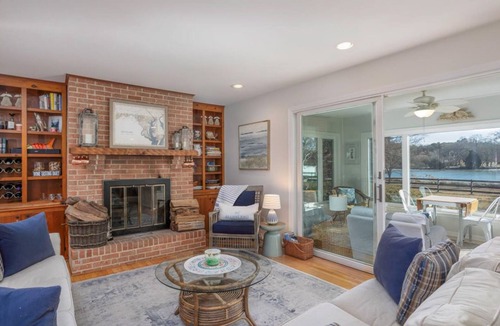 St. Michaels House | Minutes from Downtown St. Michaels | Private Dock | Kayaks