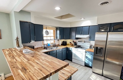 Staunton House | Minutes from Downtown Staunton, a home for the whole family! Pet-friendly!