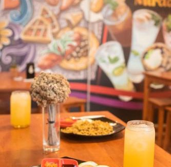 Denpasar Timur House | Miraa Guest House & Resto