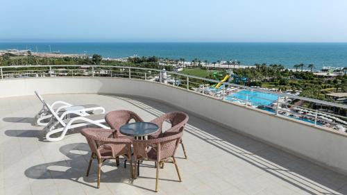 Guzeloba Mahallesi Resort | Miracle Resort Hotel