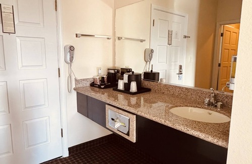 Half Moon Bay Hotel | Miramar Inn
