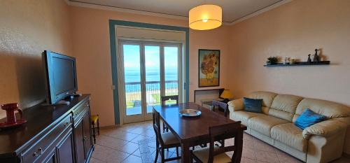Acquedolci Apartment | Miramare Apartment
