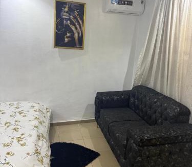 Gwarinpa Estate Apartment | Miraph Studio