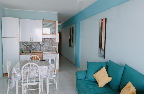 Roccalumera Apartment | Mirone Apartment FRONTE MARE beachfront house
