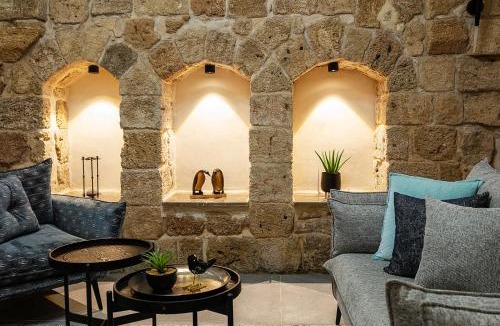Acre Old City Apartment | Mirsa