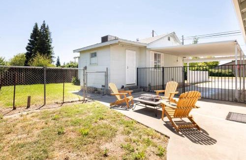 Yuba City Apartment | Misha’s Hunn Cottage
