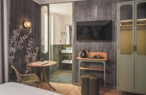 Ternes Hotel | Miss Fuller