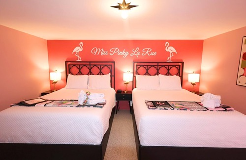 Port St. Joe Hotel | Miss Pinky La Rue | Signature Pink Studio