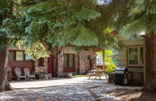 Ouray House | Mission Rock 1