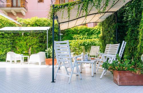 Canneto Apartment | Mistral Residence