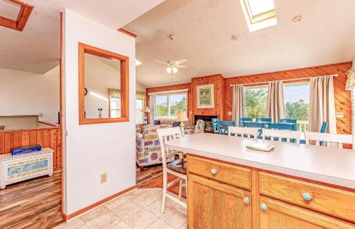 Ocean Sands House | Misty Blue - Corolla, Ocean Sands, 200 Yards to Beach, Ocean View, Pets OK, Flex Stays Year Rnd