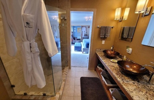 Forks Bed & Breakfast | Misty Valley Inn B&B
