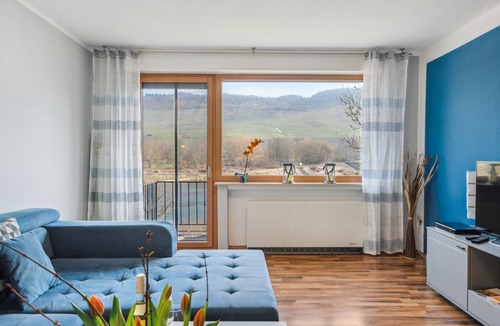 Schleich Apartment | mit Balkon und schönem Moselblick by Interhome