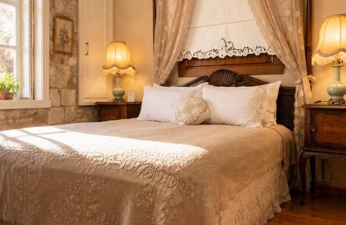 Urla Hotel | Mitera 1905