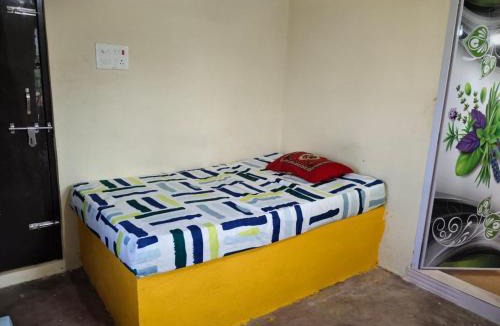 Khammam House | MITHRA SINGLE room
