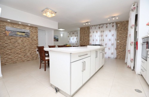 Safed Old City Apartment | Mitzpa HaAri
