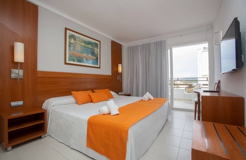 S'Illot-Cala Morlanda Hotel | Mix Colombo