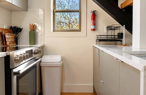 Bushwick Apartment | Mixed Modern Hideaway: Cozy 1BR & Balcony