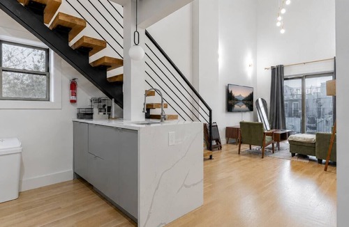 Bushwick Apartment | Mixed Modern Hideaway: Cozy 1BR & Balcony