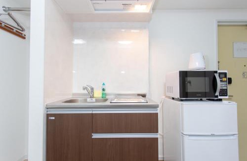 Karasuma Apartment | Miyabiro 103