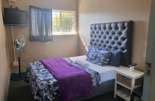 Trawal House | MJ ACCOMODATION