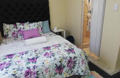 Trawal House | MJ ACCOMODATION
