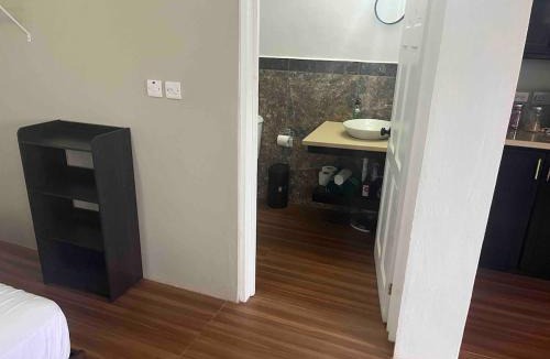 Vieille Case Apartment | MJay's Studio