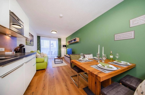 Schonbach Apartment | Modern apartment in Neukirchen