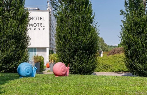 Olgiate Olona Hotel | MO.OM Hotel