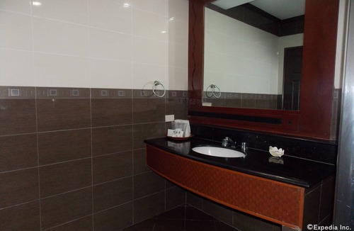 Bacolod Hotel | MO2 Westown Hotel Bacolod - Mandalagan