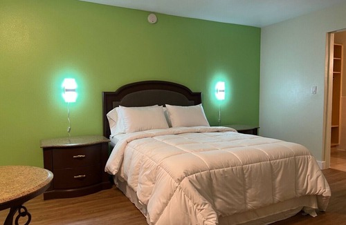 Glendale Hotel | Moapa Motel